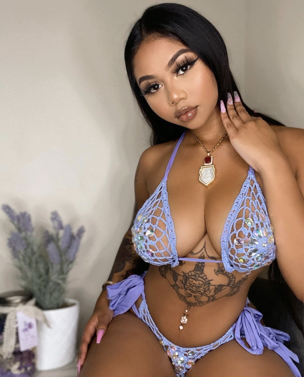 VioletViviane de Finistère, France